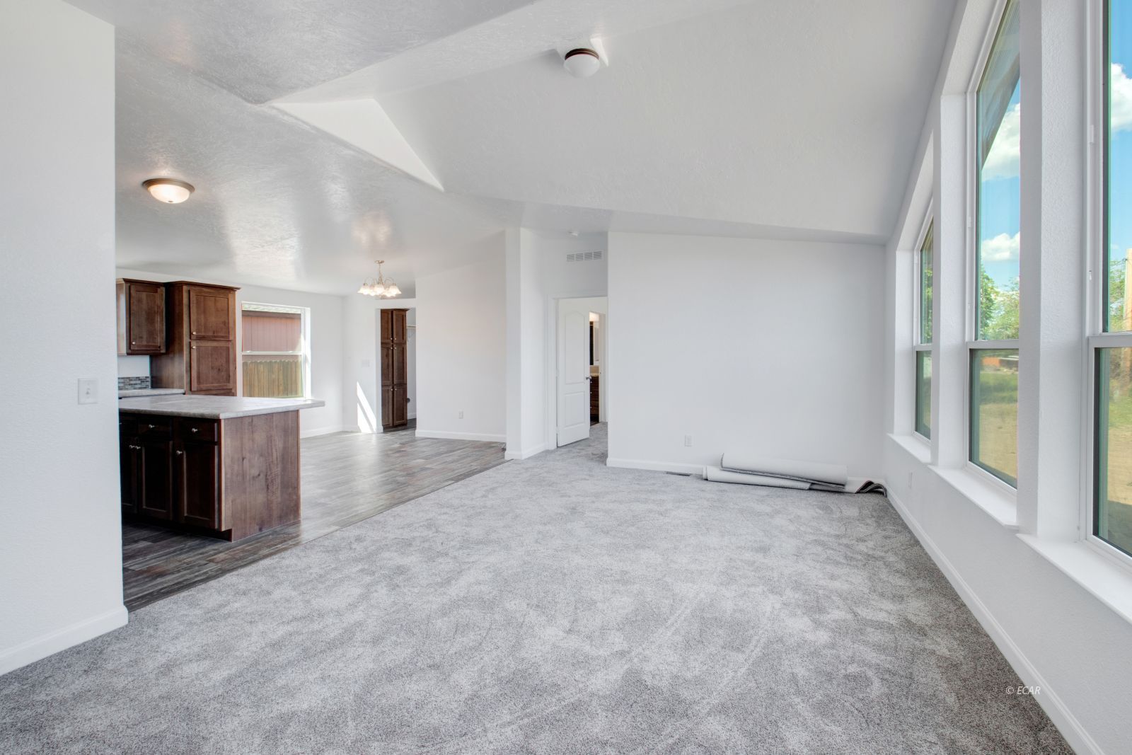 102 14th Street Property Photo 6