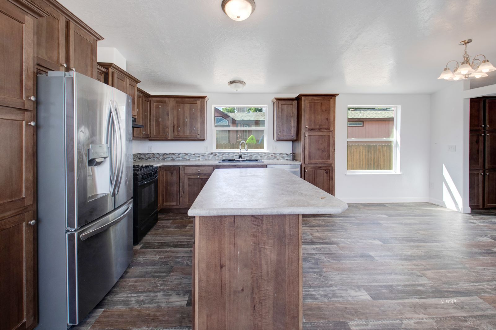102 14th Street Property Photo 10