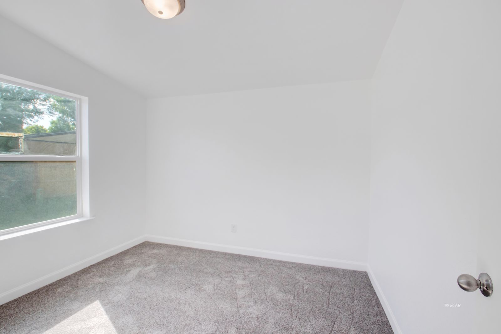 102 14th Street Property Photo 19