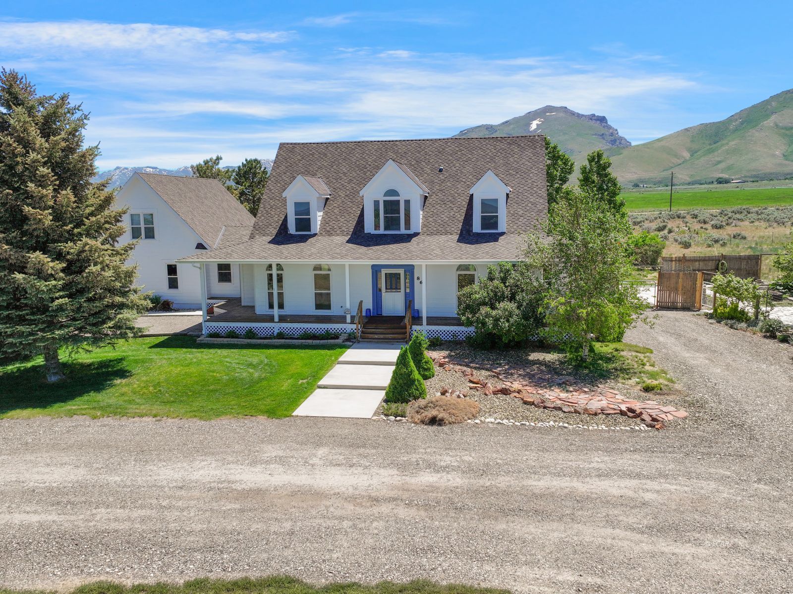 860 Willington Drive Property Photo 1