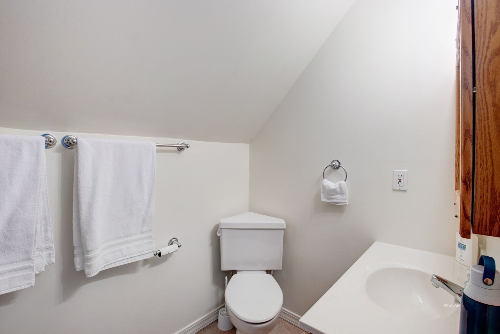 860 Willington Drive Property Photo 39