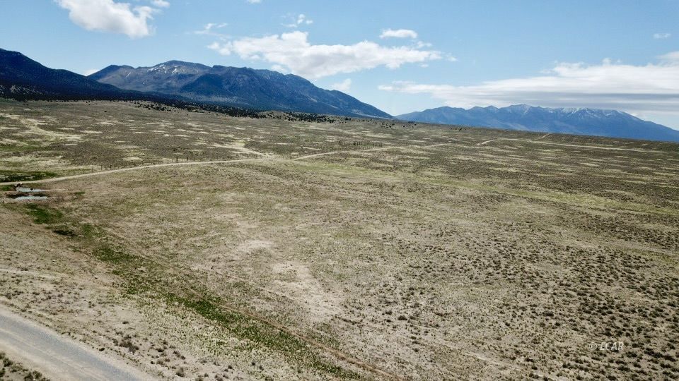 40 Acres Ojai Road Property Photo 10