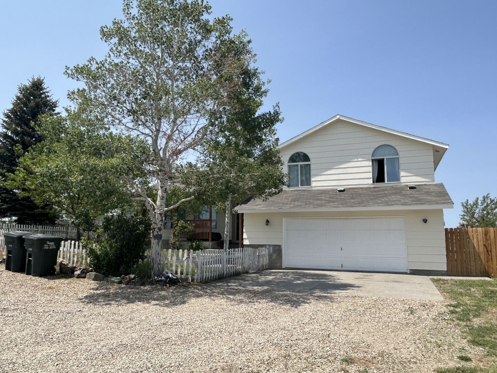 621 Palace Parkway Property Photo