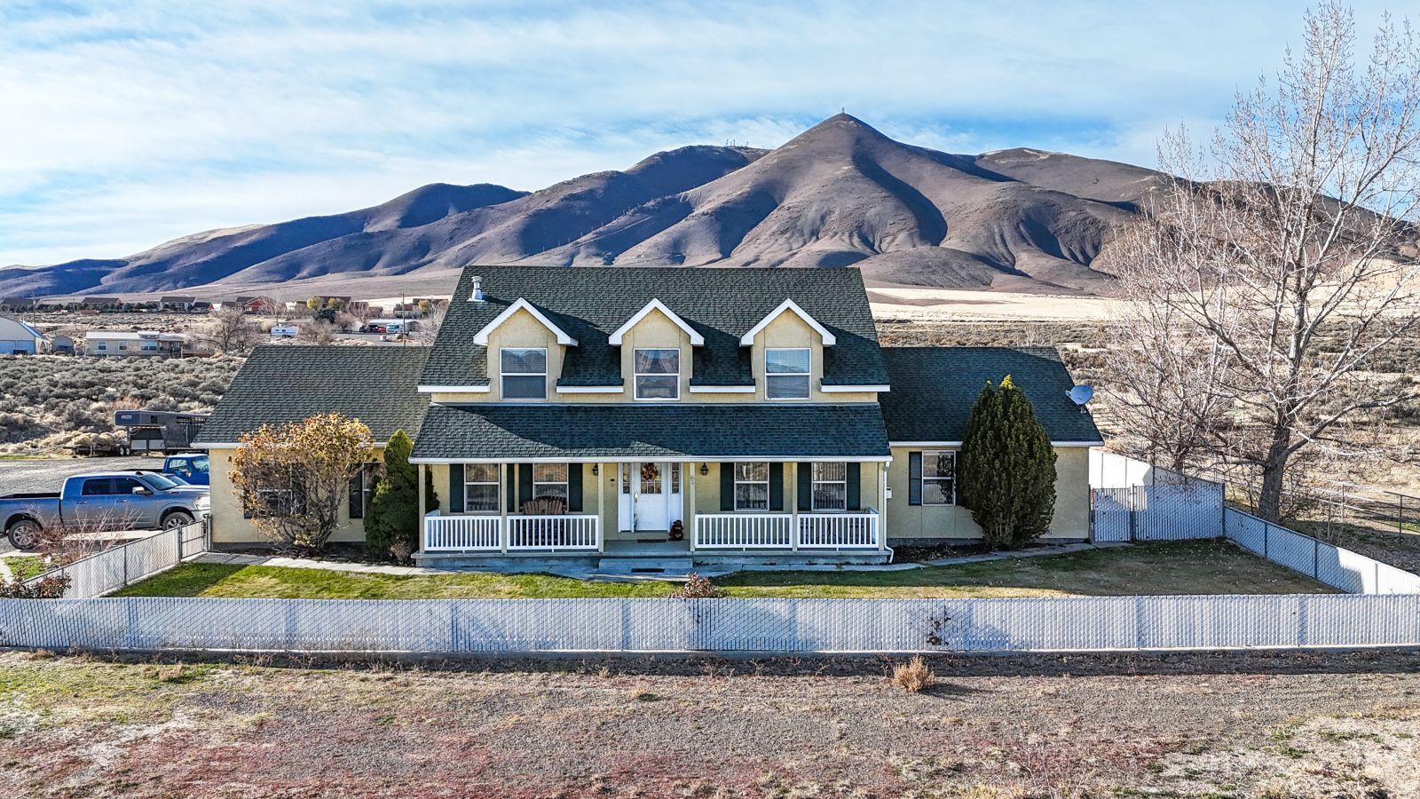 4920 Reinhart Lane Property Photo 1