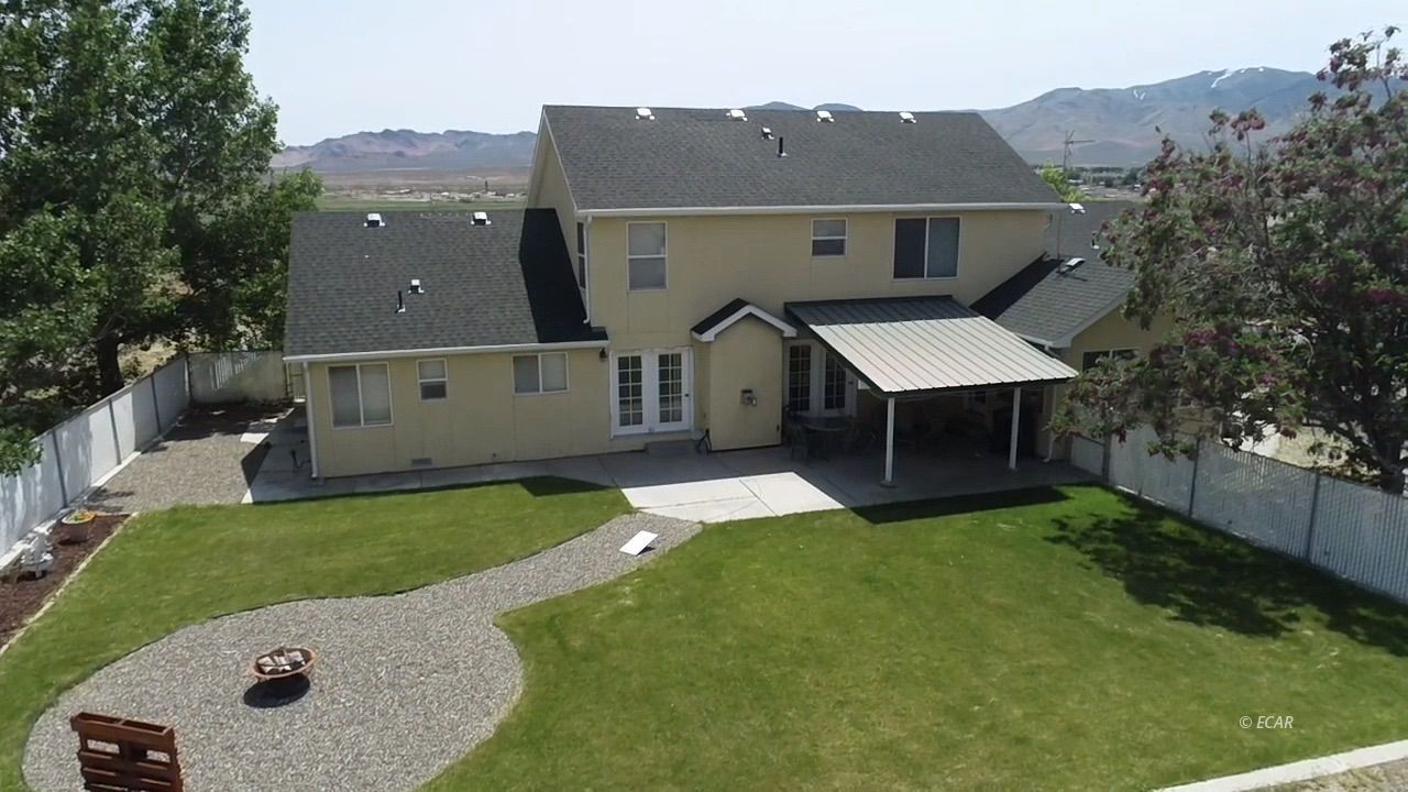 4920 Reinhart Lane Property Photo 5