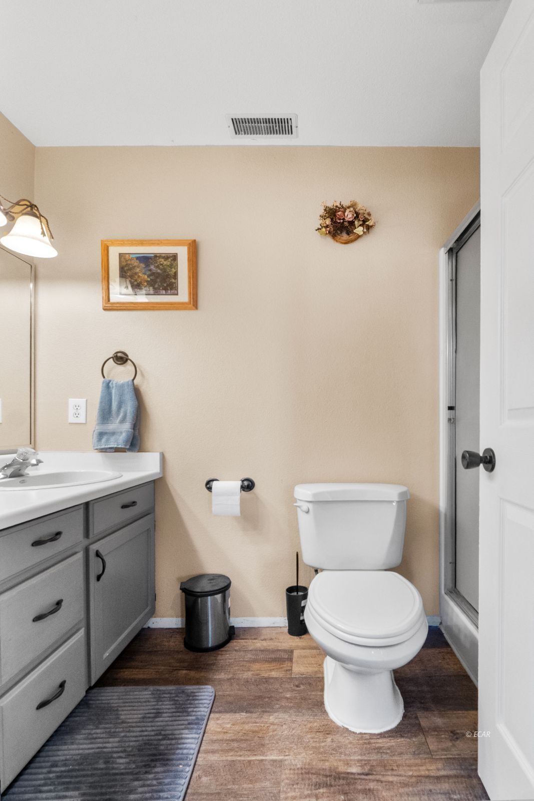 4920 Reinhart Lane Property Photo 8