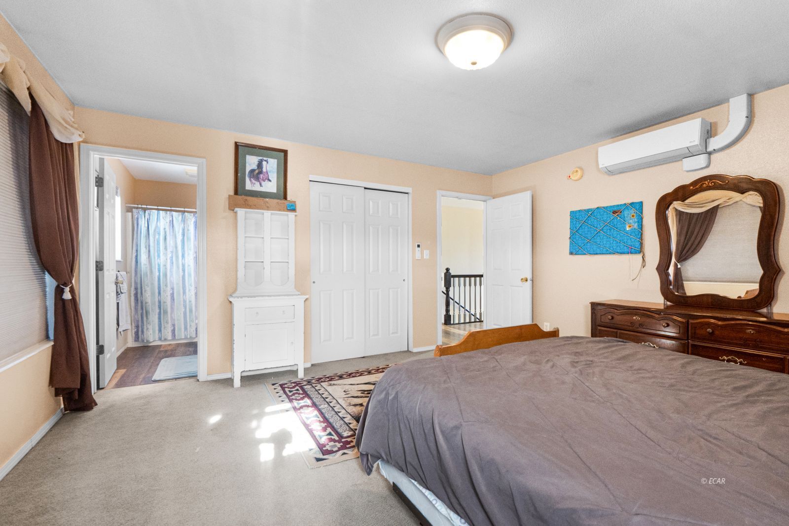 4920 Reinhart Lane Property Photo 9