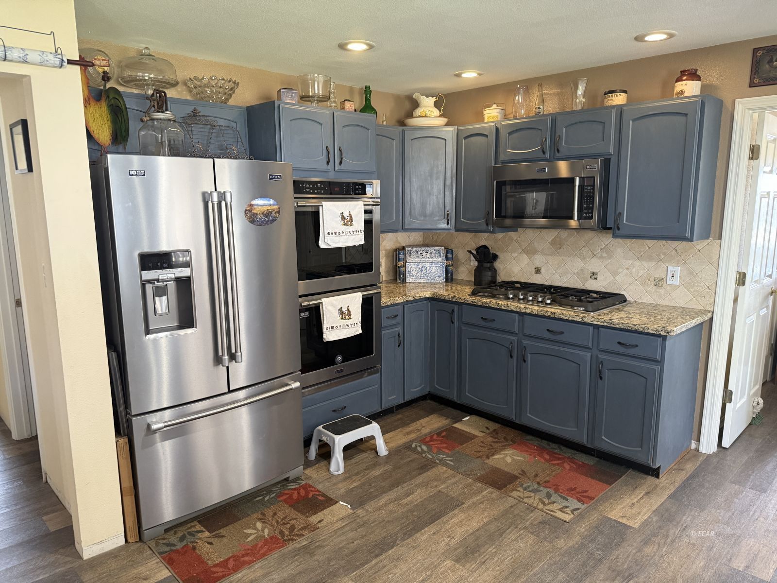 4920 Reinhart Lane Property Photo 10