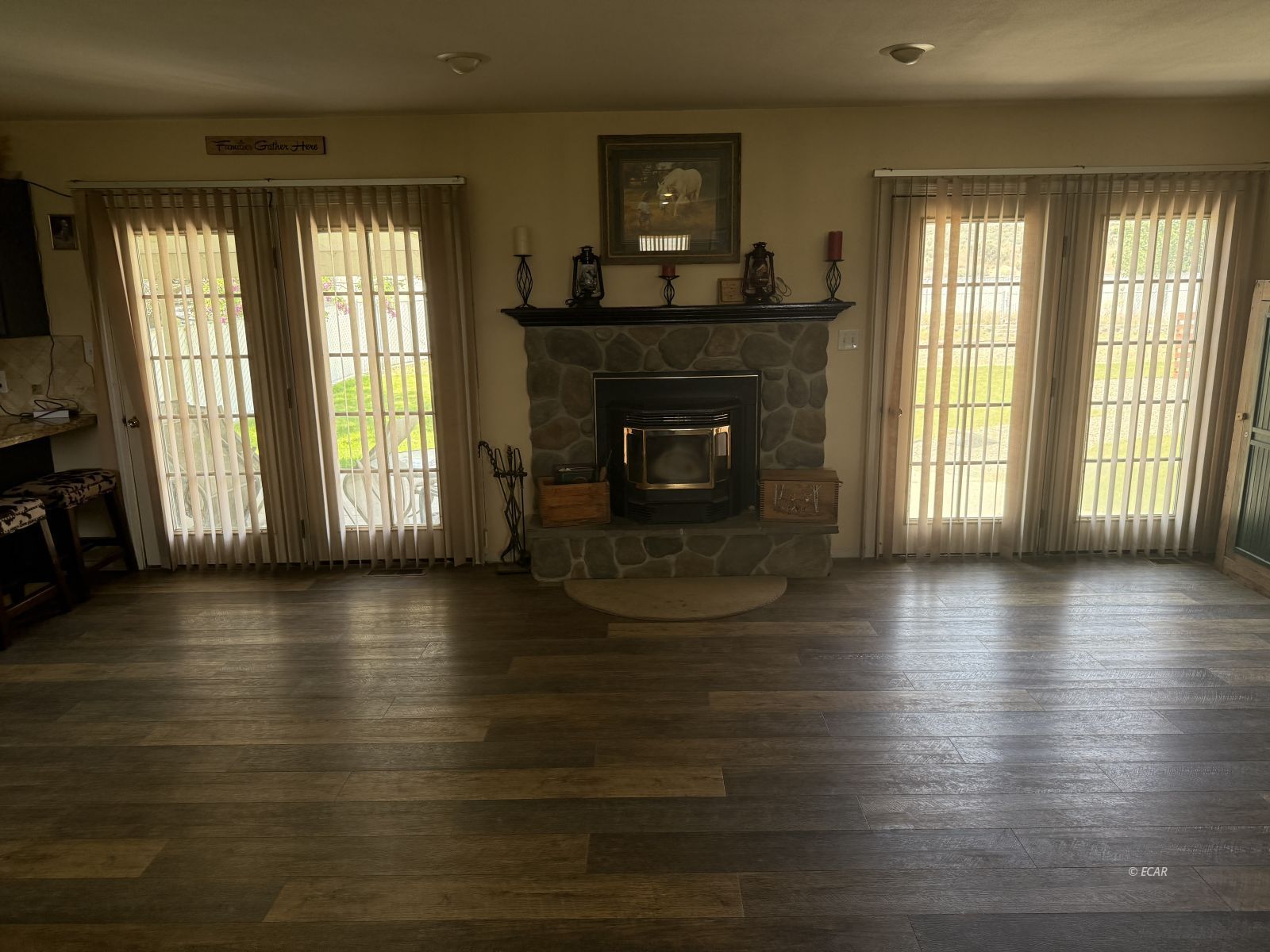 4920 Reinhart Lane Property Photo 16
