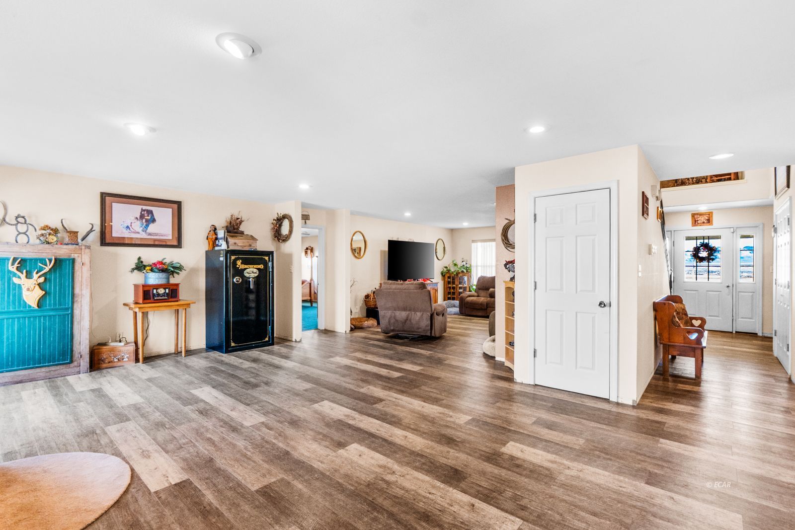 4920 Reinhart Lane Property Photo 19