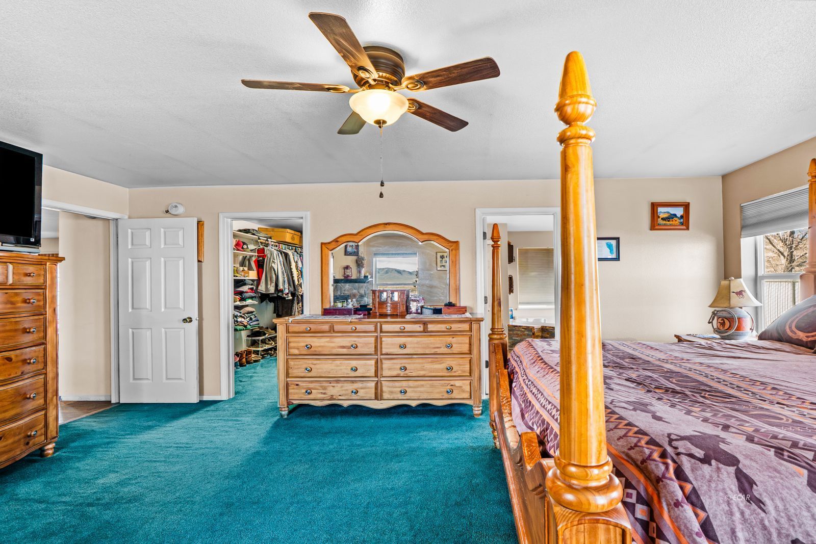 4920 Reinhart Lane Property Photo 34