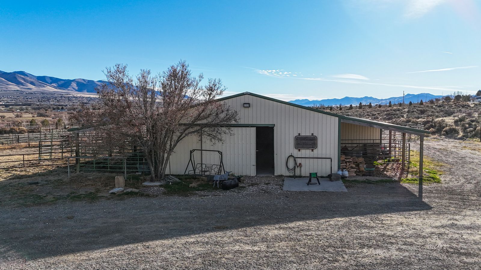 4920 Reinhart Lane Property Photo 37