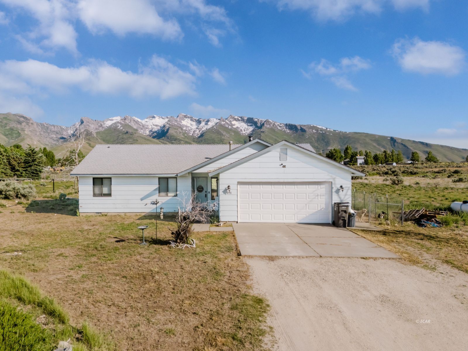 848 Pemberton Drive Property Photo