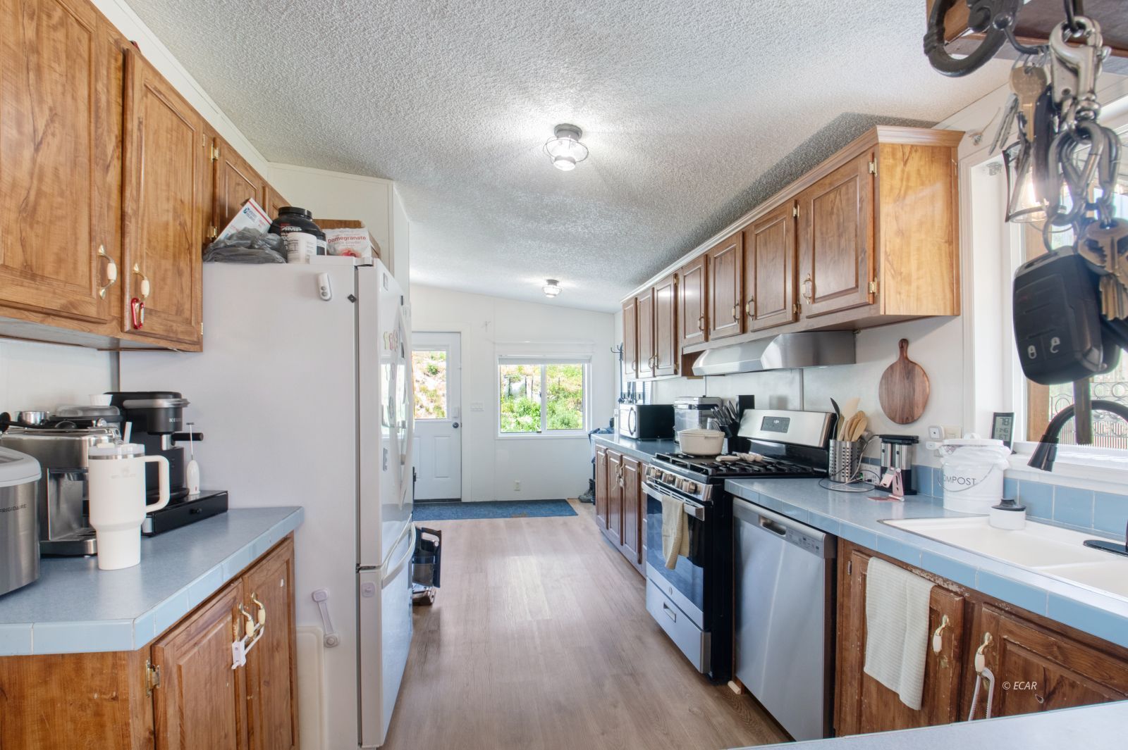631 Spring Valley Parkway Property Photo 2