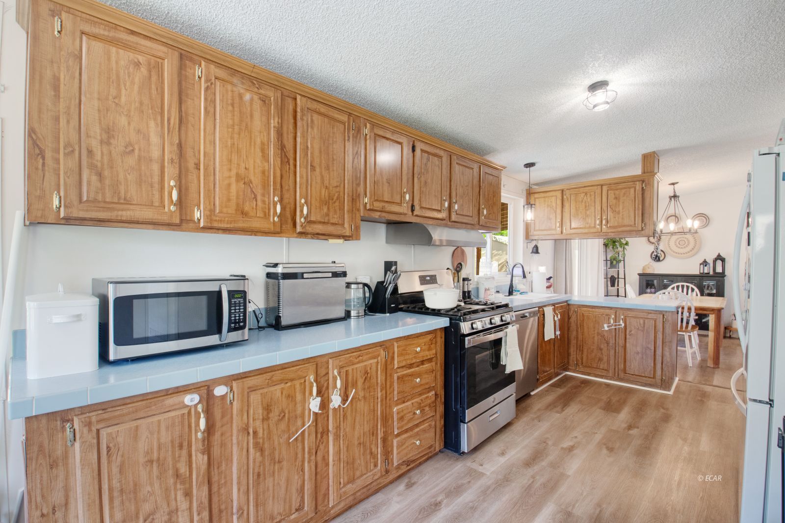 631 Spring Valley Parkway Property Photo 5