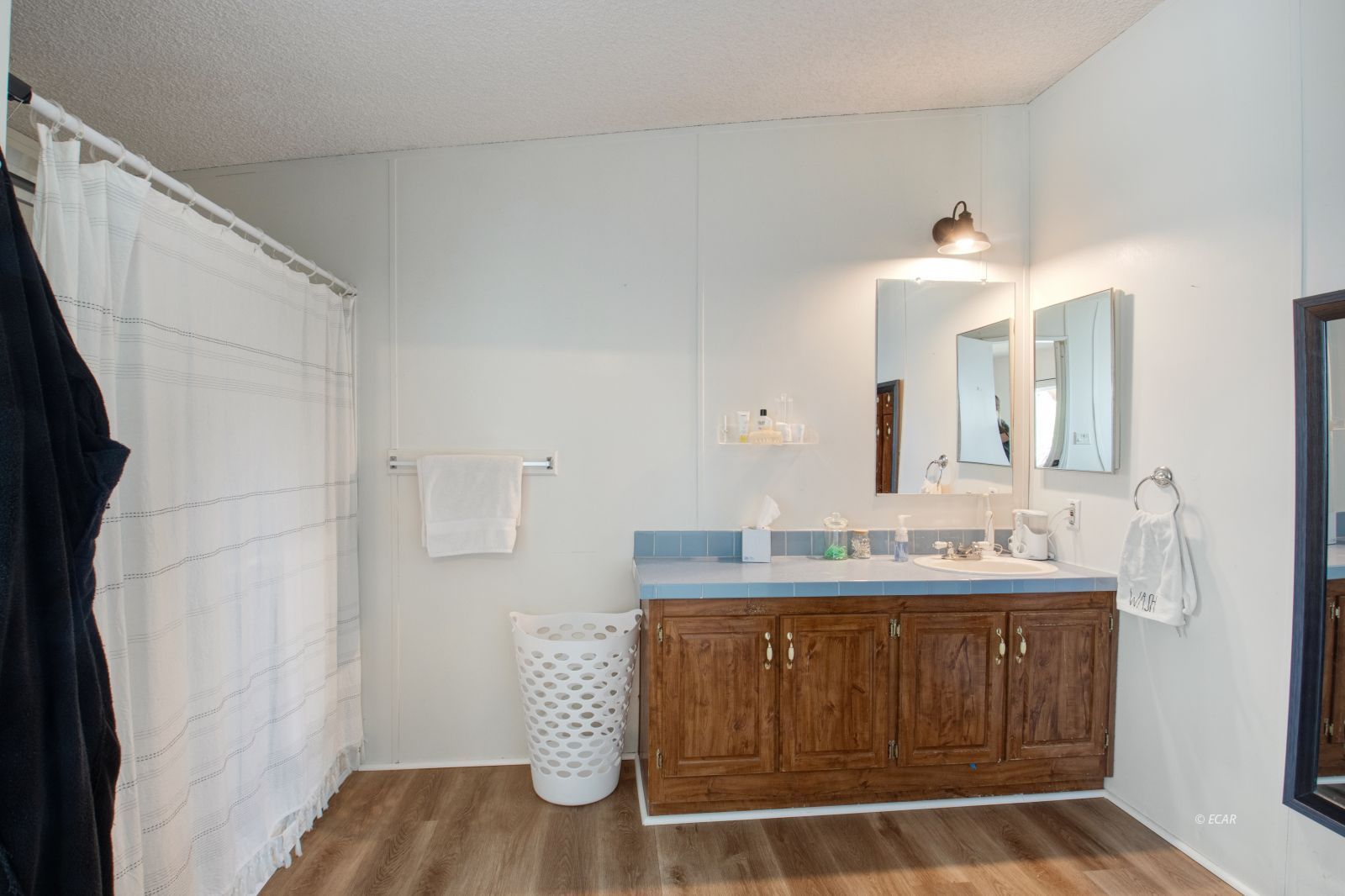 631 Spring Valley Parkway Property Photo 9