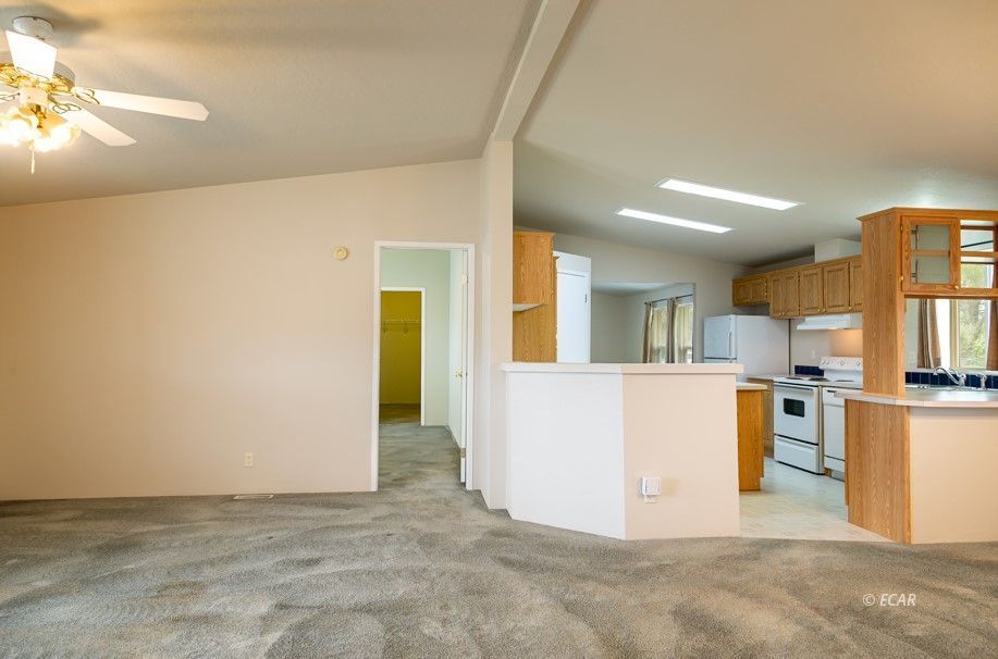 530 S Shoshone Avenue Property Photo 4