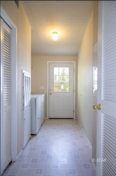530 S Shoshone Avenue Property Photo 17