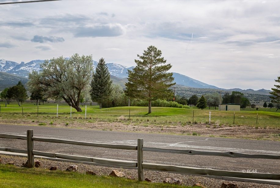 530 S Shoshone Avenue Property Photo 24