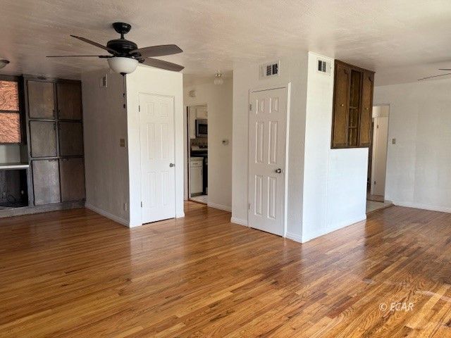1197 Highland Drive Property Photo 3