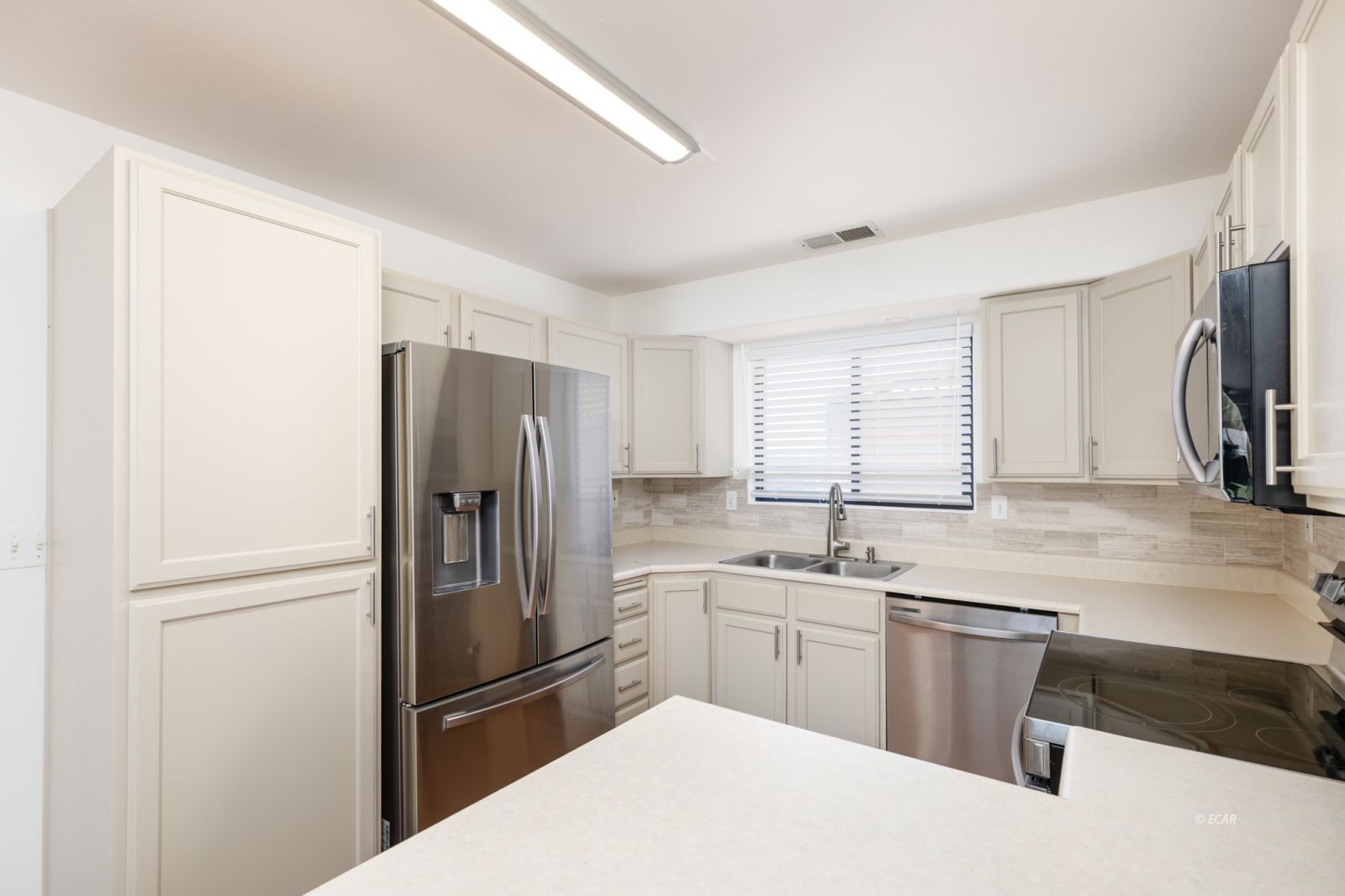 505 N Tibbets Boulevard 11 Property Photo 12