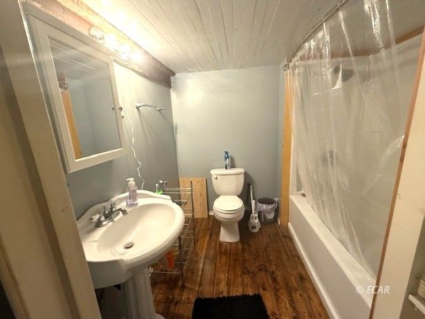 772 Elm Street Property Photo 20