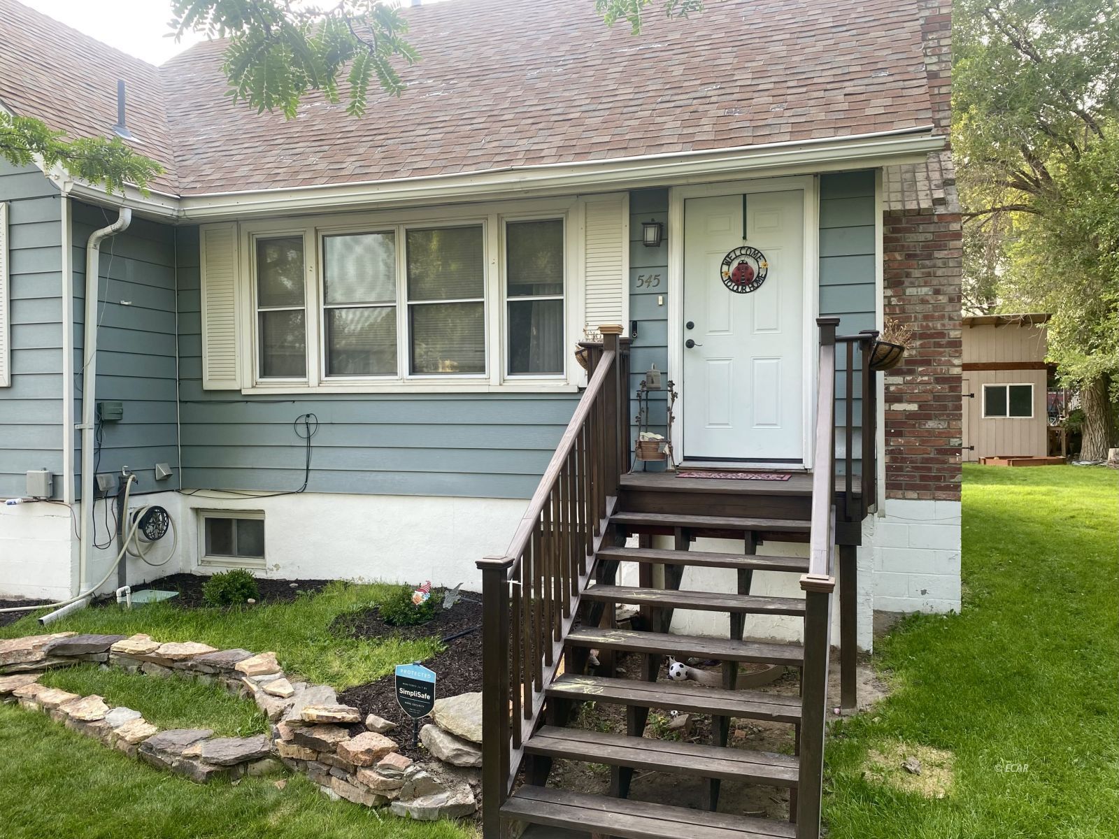 545 Elm Street Property Photo 2