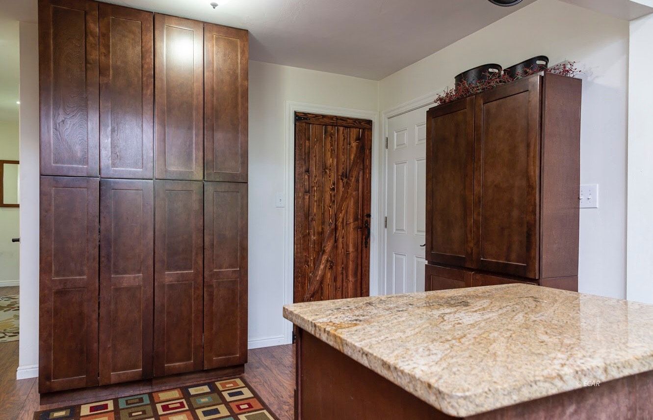 545 Elm Street Property Photo 7