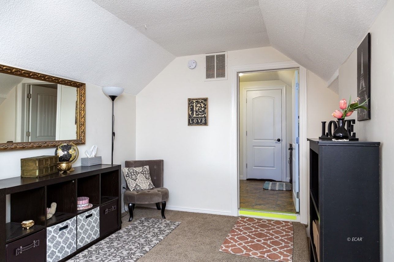 545 Elm Street Property Photo 13