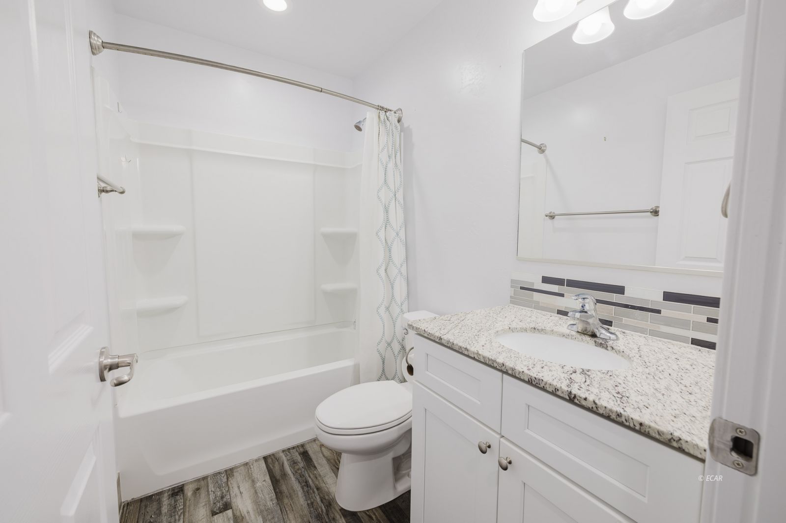 1736 Village Parkway Property Photo 35
