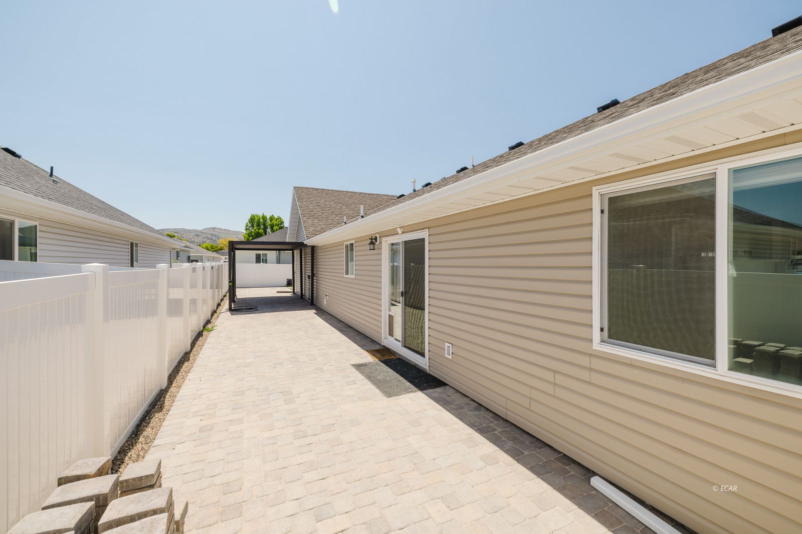 1736 Village Parkway Property Photo 39