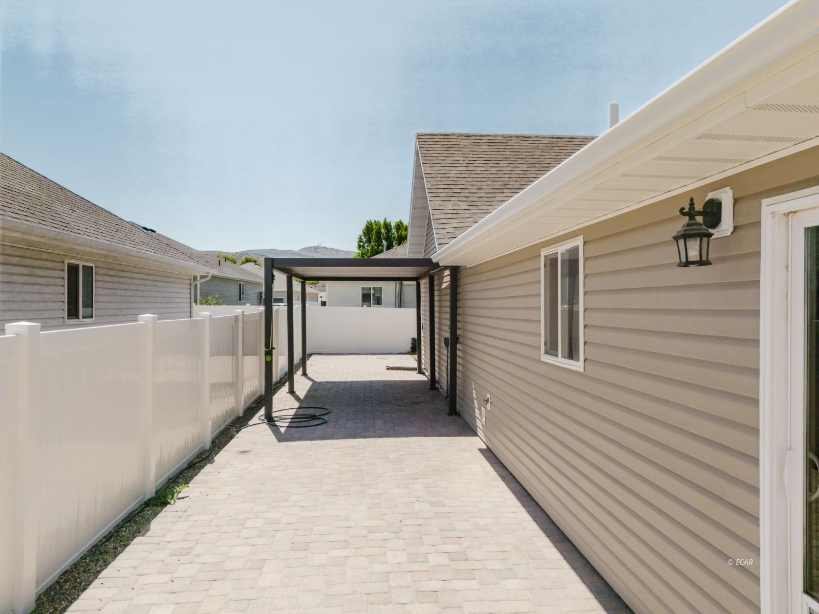 1736 Village Parkway Property Photo 40