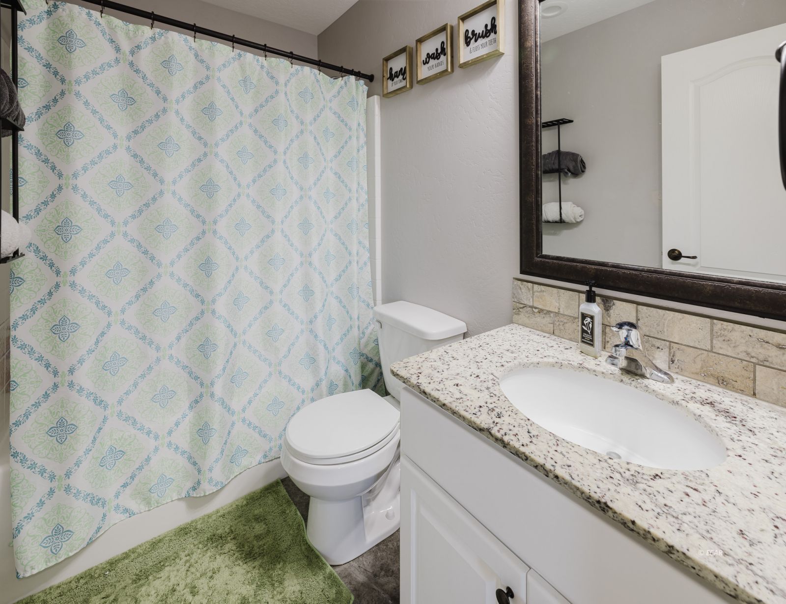 228 Edgebrook Drive Property Photo 30