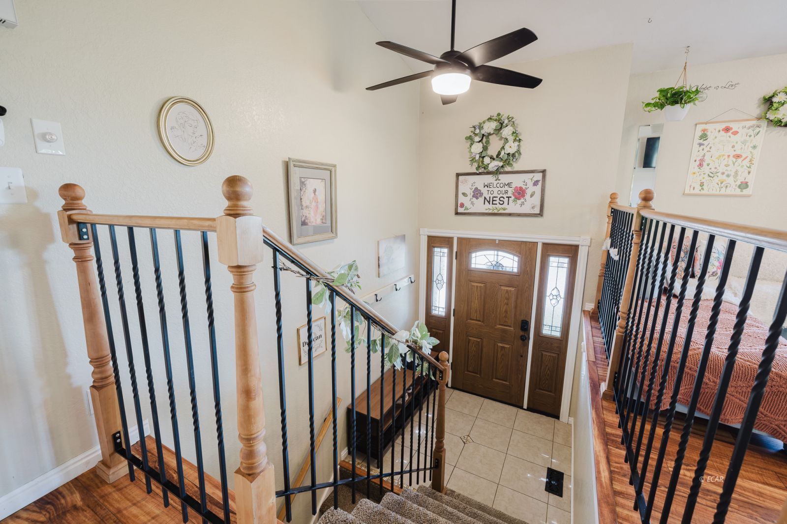 355 Skyline Drive Property Photo 4
