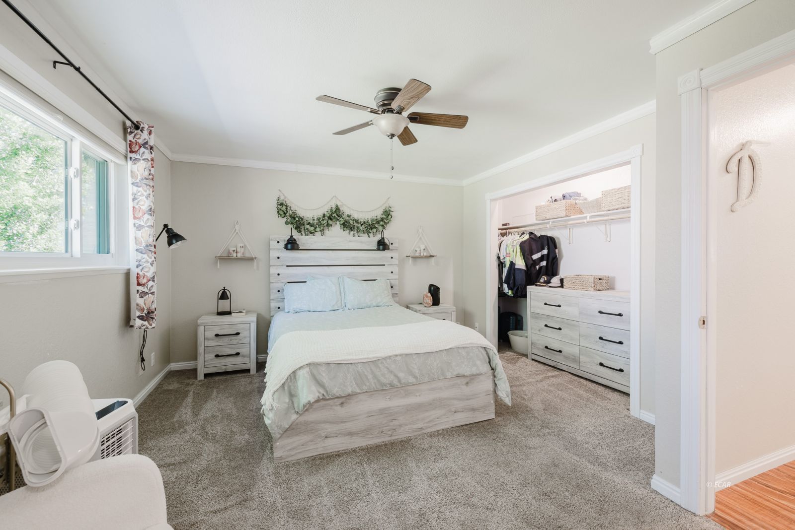 355 Skyline Drive Property Photo 17