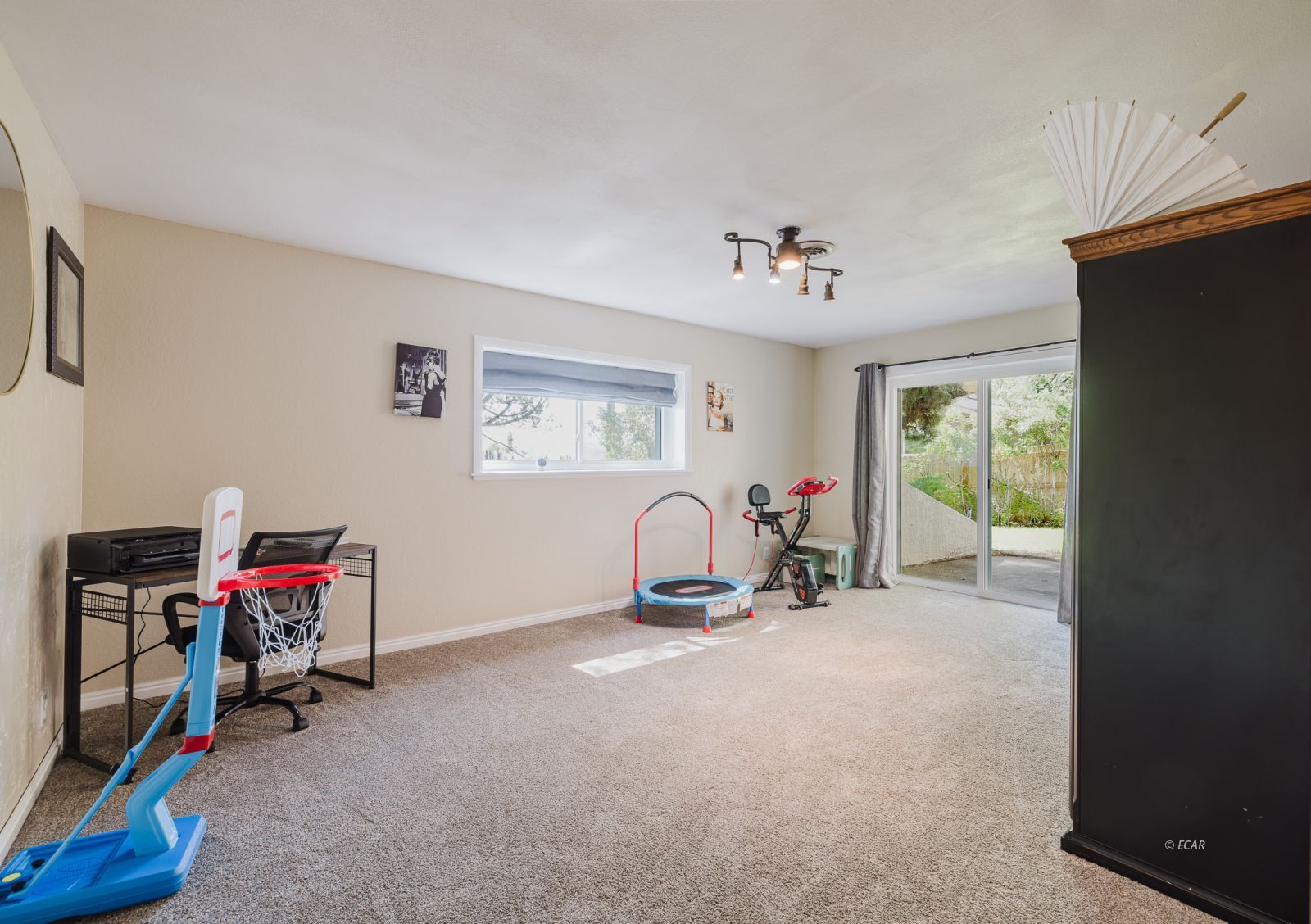 355 Skyline Drive Property Photo 24