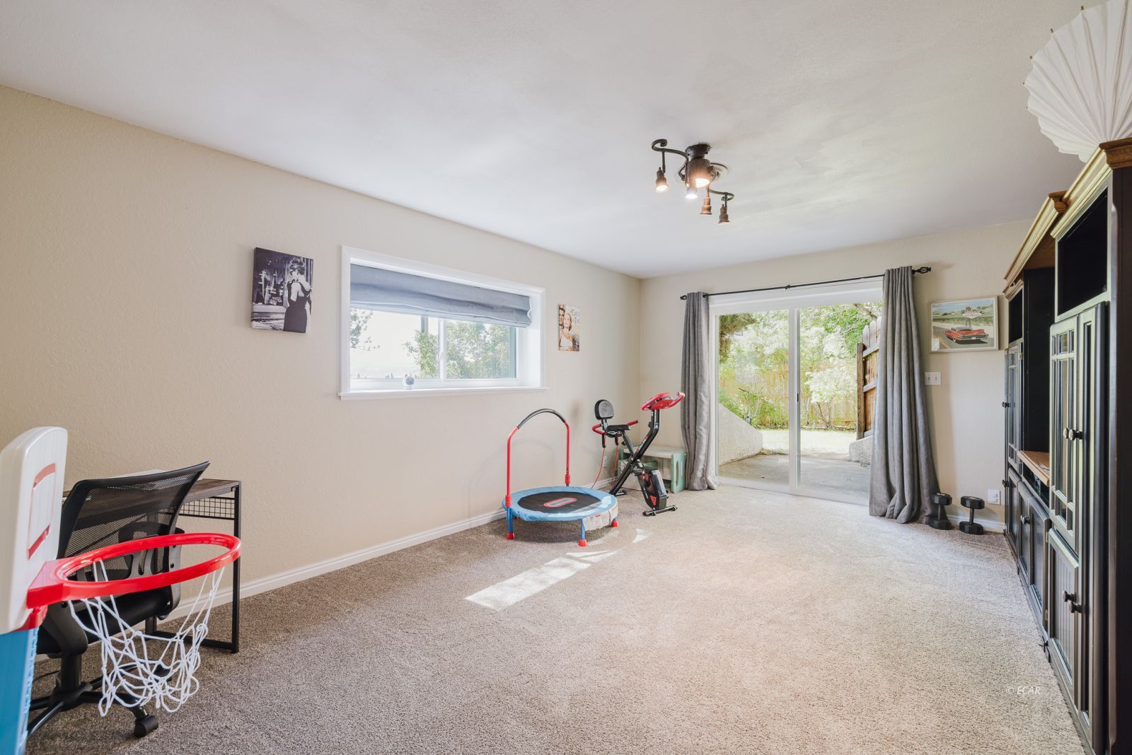 355 Skyline Drive Property Photo 25