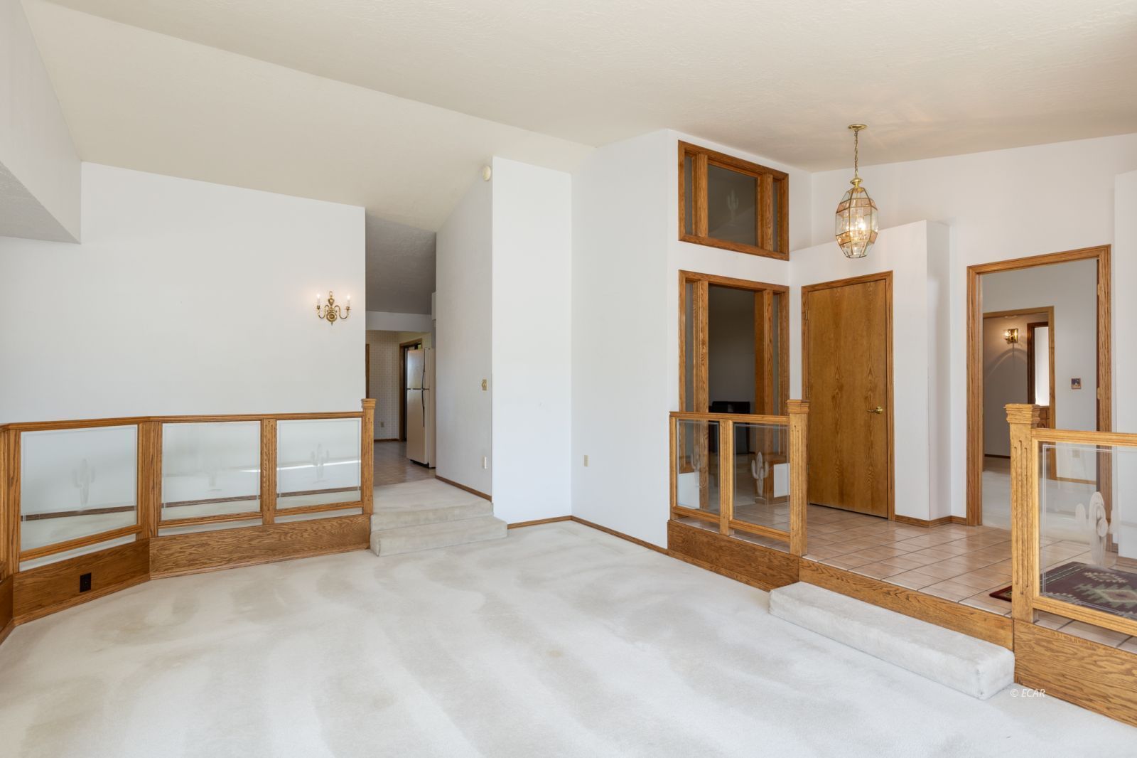 395 Edgebrook Drive Property Photo 10