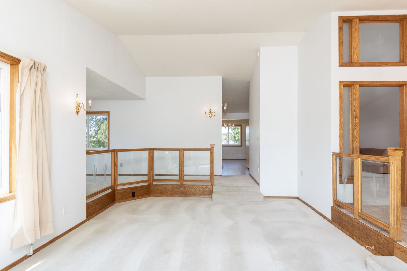 395 Edgebrook Drive Property Photo 11
