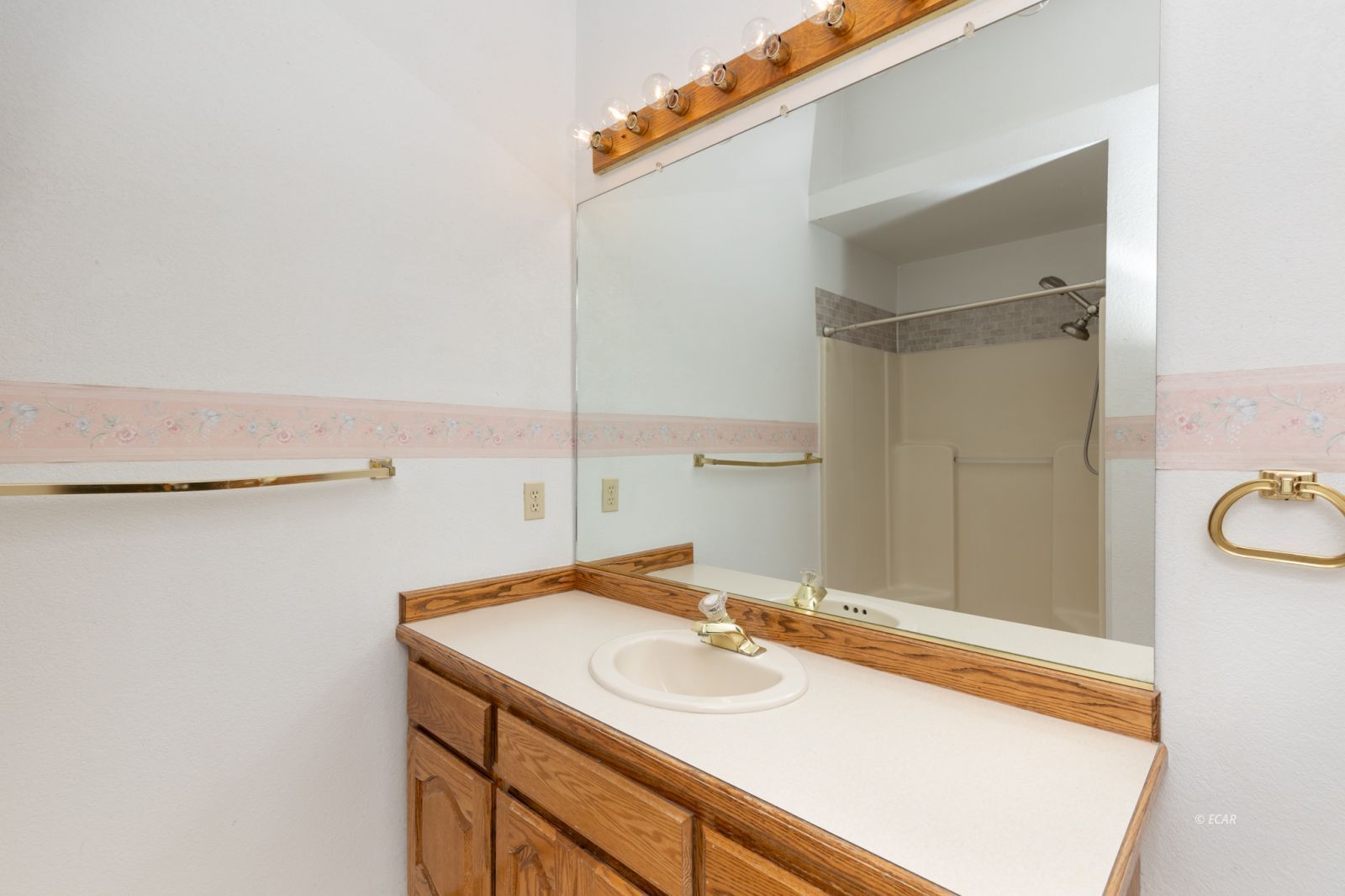 395 Edgebrook Drive Property Photo 30