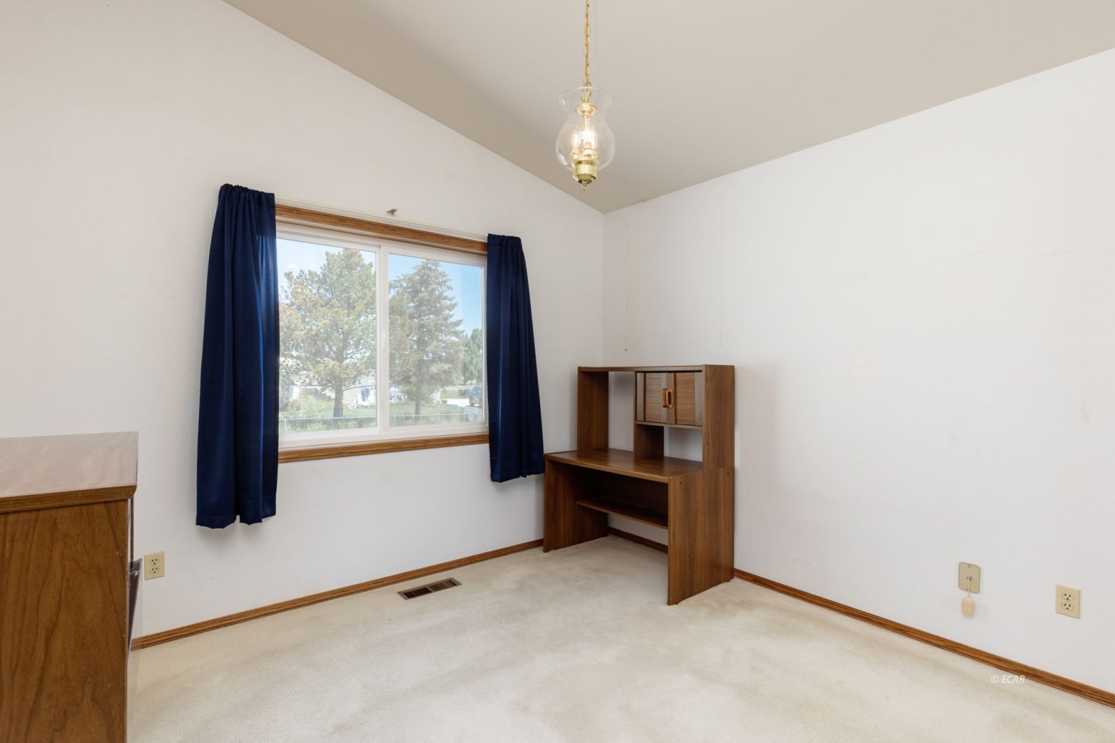 395 Edgebrook Drive Property Photo 34