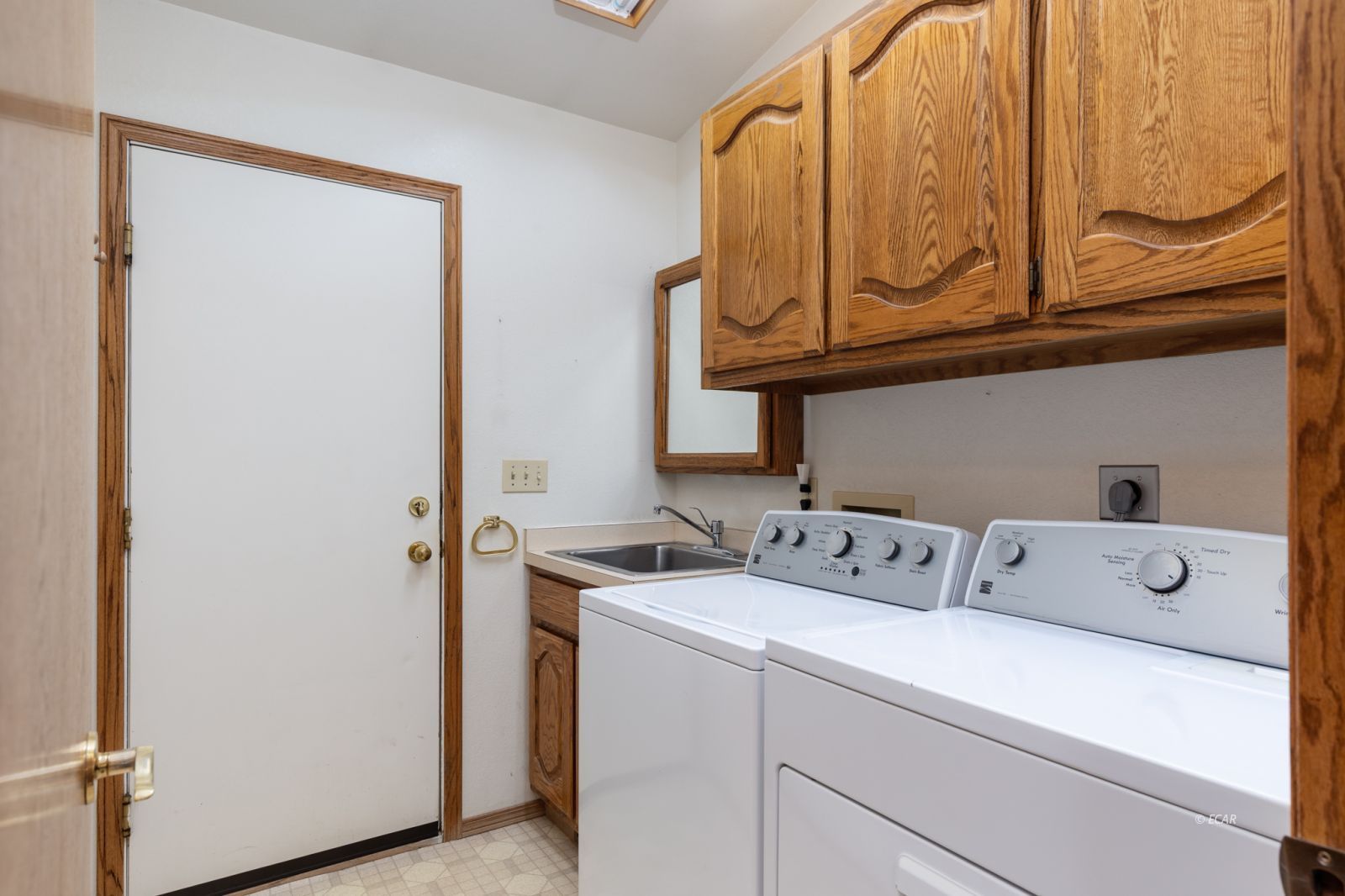 395 Edgebrook Drive Property Photo 35