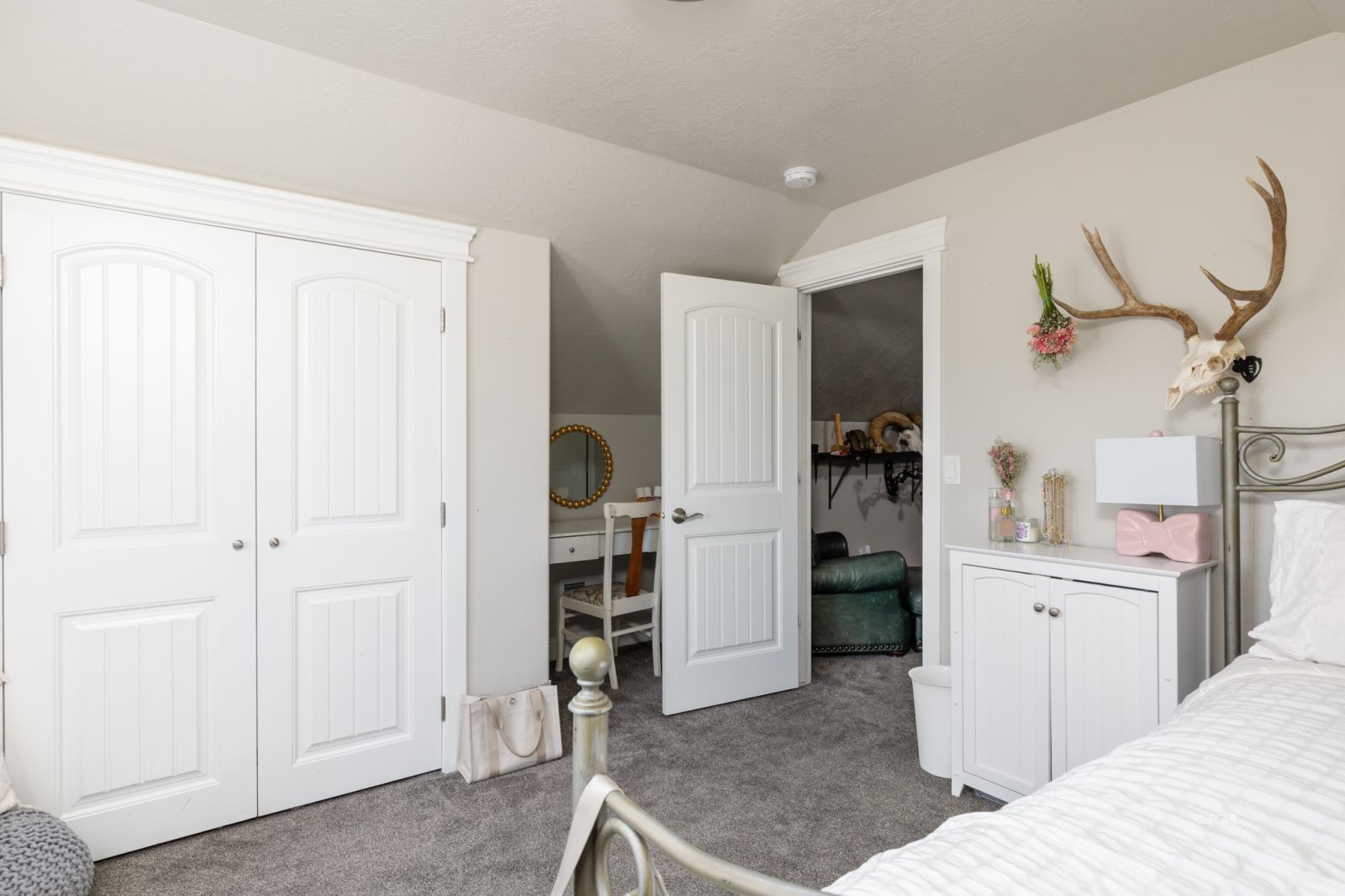 956 Oakmont Drive Property Photo 42