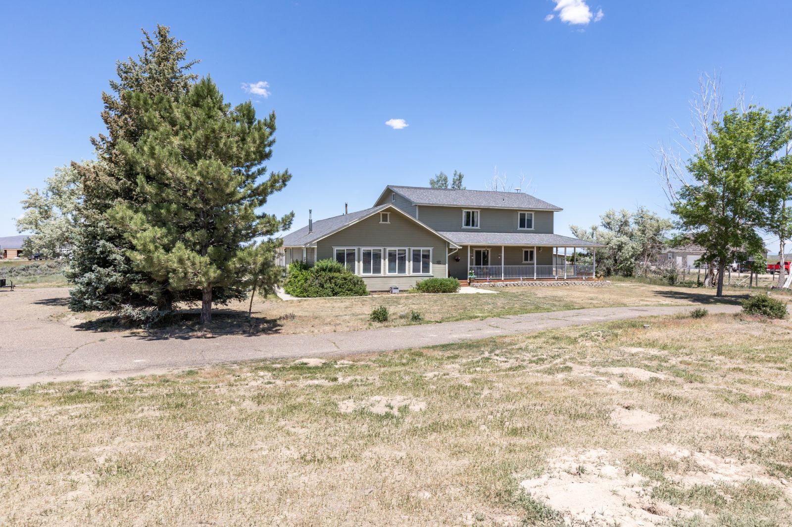 849 Abeyta Drive Property Photo 8