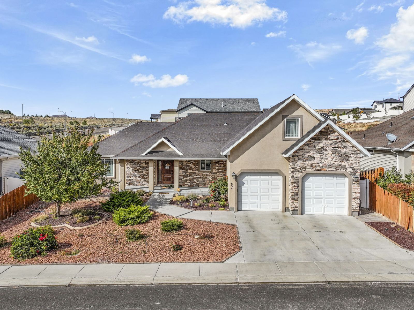 654 Cortney Drive Property Photo 1