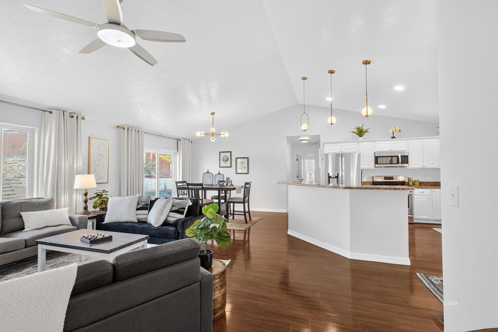 654 Cortney Drive Property Photo 7