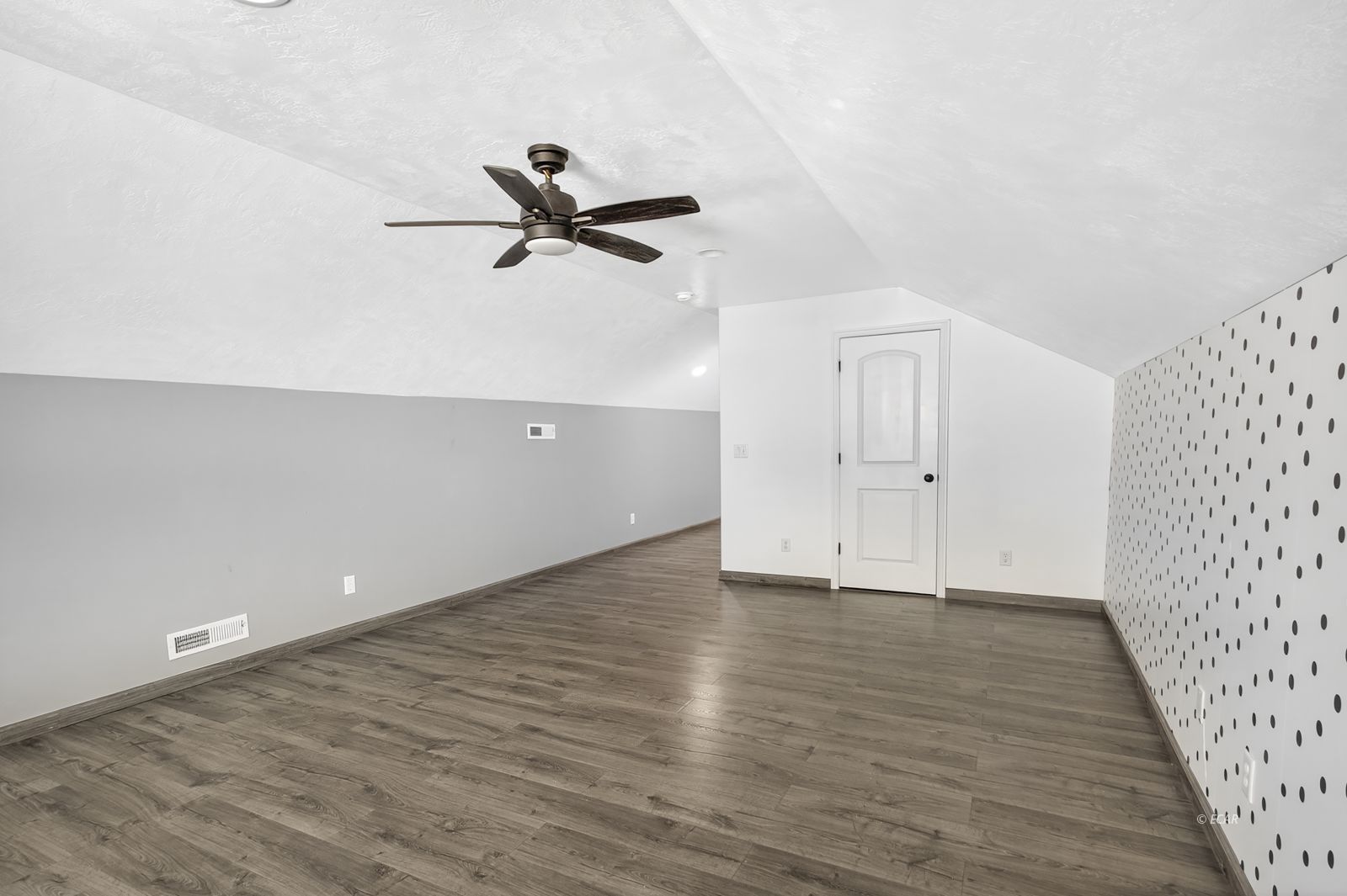 654 Cortney Drive Property Photo 33