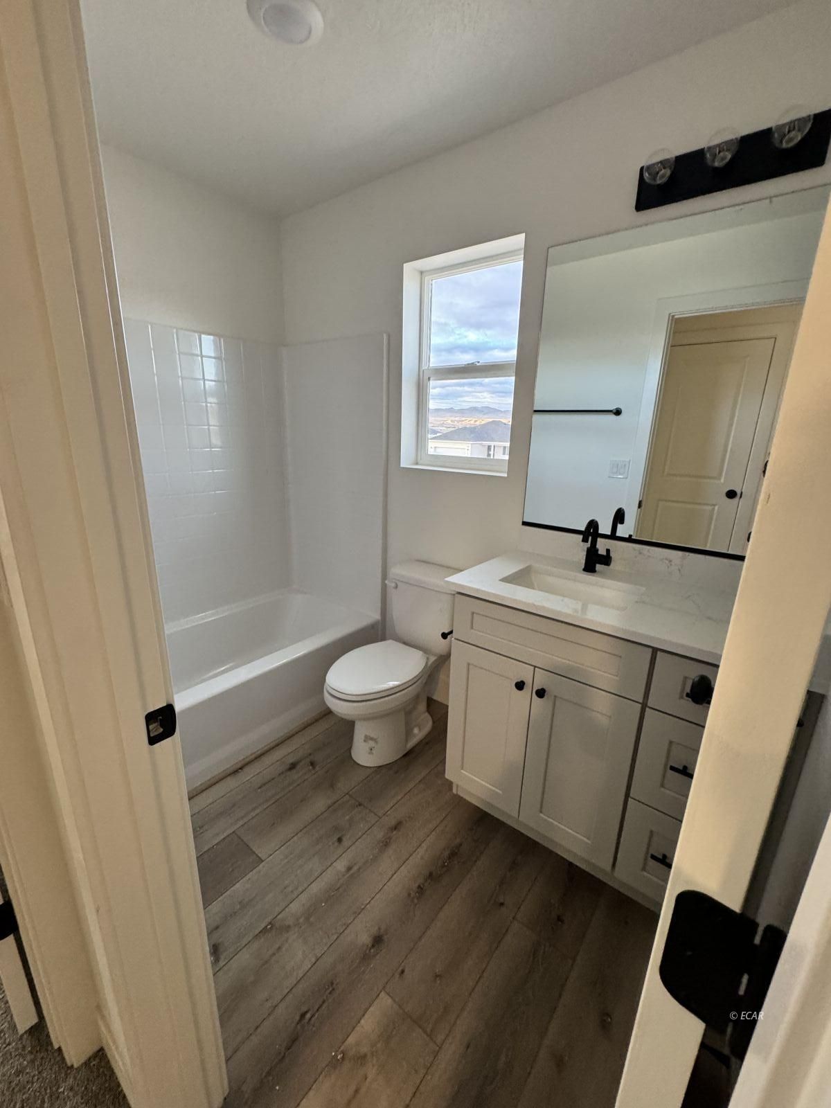 2939 Eleanor Court Property Photo 17