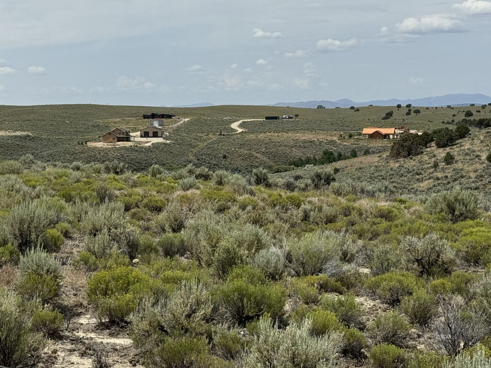 922 Ashburn Drive Property Photo 3