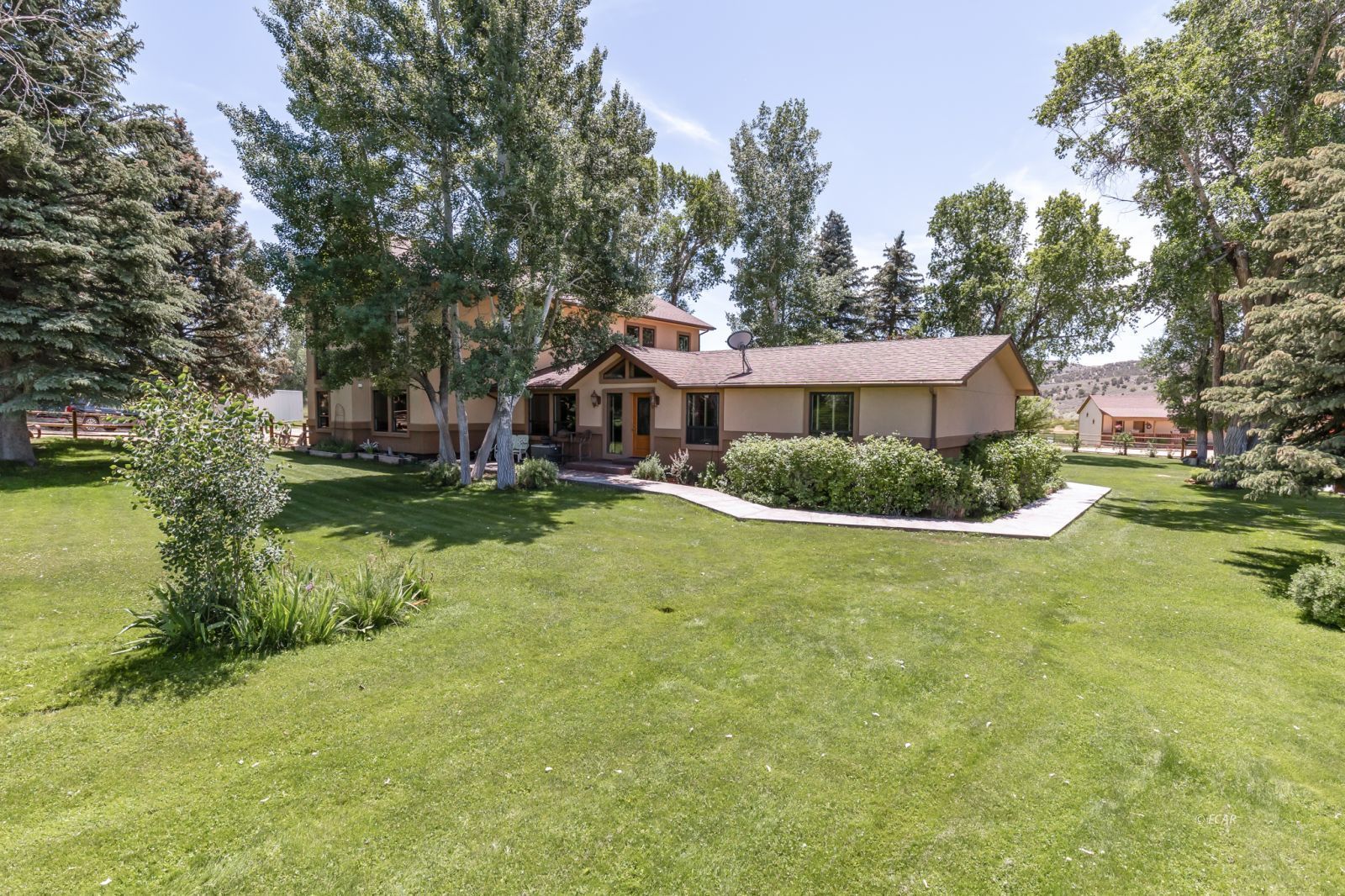 1510 W Lower South Fork Road Property Photo 3